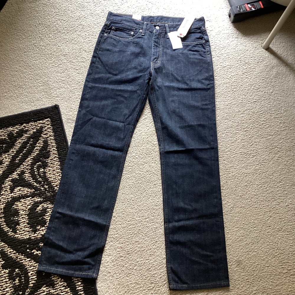 Men’s Levi's 514 Dark Wash Straight Denim Jeans